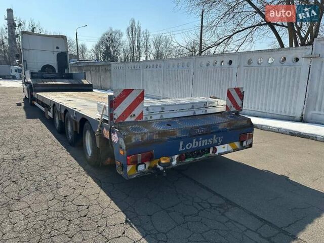 Синий Нутебум ОСД, объемом двигателя 0 л и пробегом 333 тыс. км за 27700 $, фото 2 на Automoto.ua