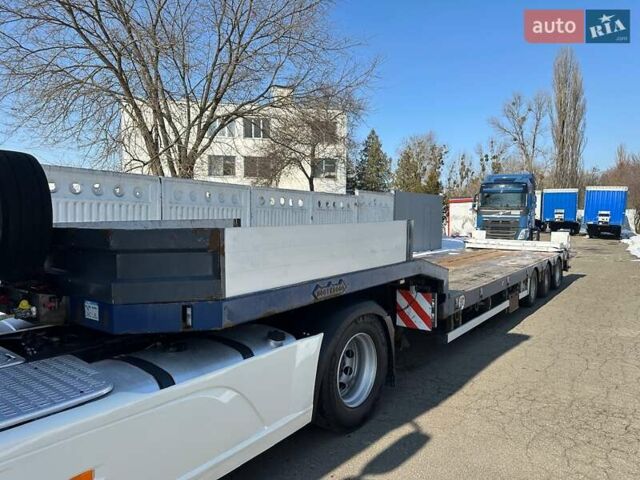 Синий Нутебум ОСД, объемом двигателя 0 л и пробегом 333 тыс. км за 27900 $, фото 3 на Automoto.ua