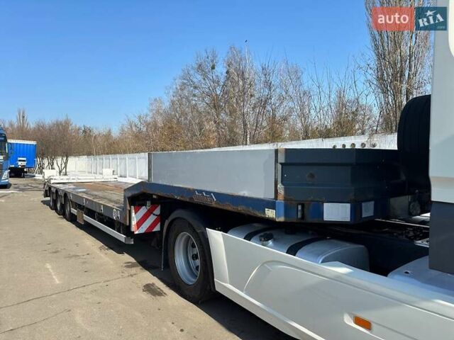 Синий Нутебум ОСД, объемом двигателя 0 л и пробегом 333 тыс. км за 27900 $, фото 4 на Automoto.ua