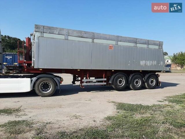 Червоний Новатрейл СКІ, об'ємом двигуна 0 л та пробігом 100 тис. км за 13000 $, фото 13 на Automoto.ua
