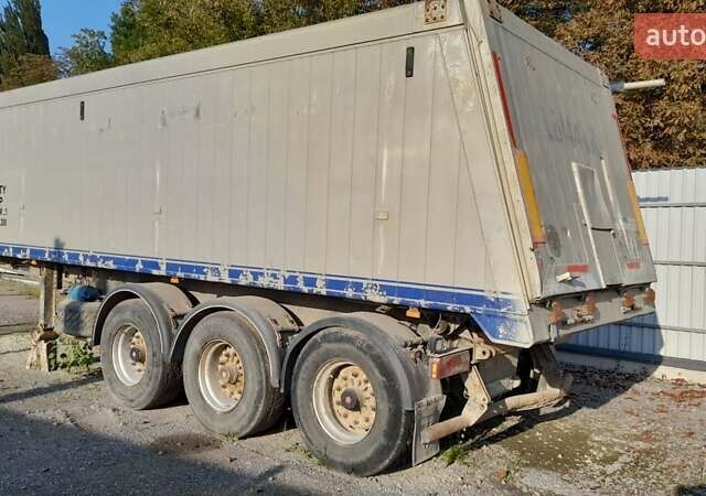 Сірий Новатрейл СКІ, об'ємом двигуна 0 л та пробігом 500 тис. км за 10300 $, фото 8 на Automoto.ua