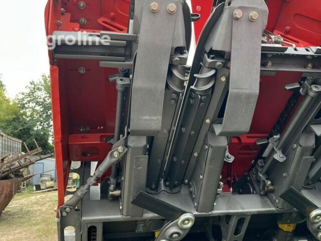 Червоний ОЛімак Другая, об'ємом двигуна 0 л та пробігом 0 тис. км за 21069 $, фото 5 на Automoto.ua