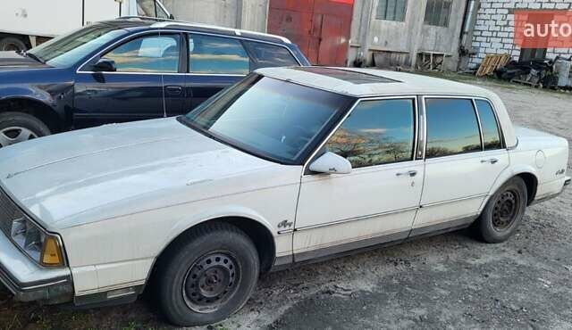 Бежевый Олдсмобиль Ninety Eidht, объемом двигателя 3.8 л и пробегом 200 тыс. км за 8000 $, фото 8 на Automoto.ua