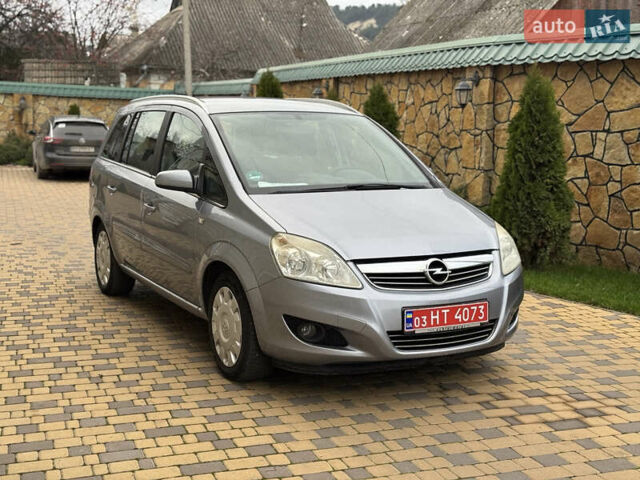 Синий Опель 1.8 Liter, объемом двигателя 1.8 л и пробегом 230 тыс. км за 6500 $, фото 2 на Automoto.ua