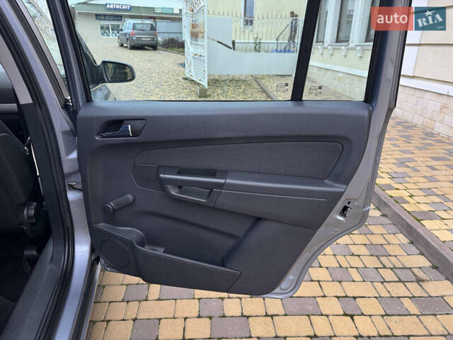 Синий Опель 1.8 Liter, объемом двигателя 1.8 л и пробегом 230 тыс. км за 6500 $, фото 6 на Automoto.ua