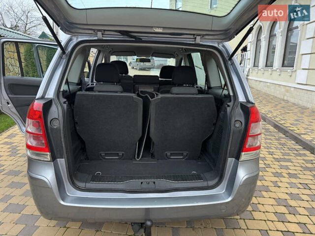 Синий Опель 1.8 Liter, объемом двигателя 1.8 л и пробегом 230 тыс. км за 6500 $, фото 15 на Automoto.ua