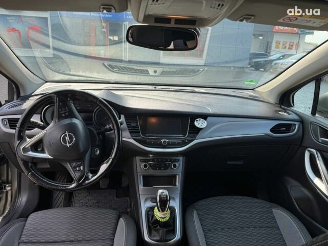 Серый Опель 6510, объемом двигателя 14.86 л и пробегом 210 тыс. км за 10000 $, фото 3 на Automoto.ua