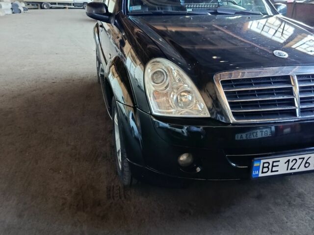 Черный Опель Адмирал, объемом двигателя 3 л и пробегом 280 тыс. км за 5300 $, фото 1 на Automoto.ua