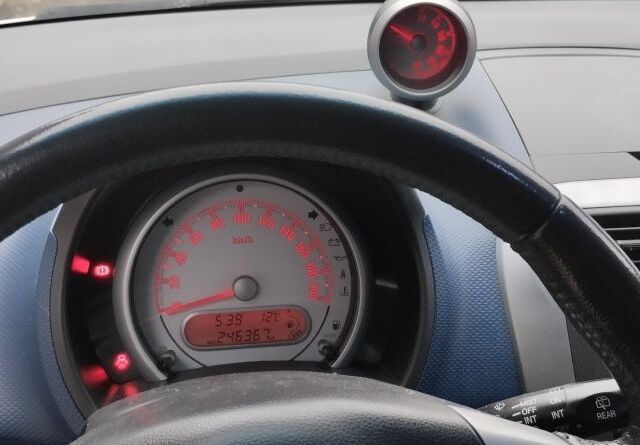 Белый Опель Агила, объемом двигателя 1.2 л и пробегом 246 тыс. км за 3950 $, фото 5 на Automoto.ua