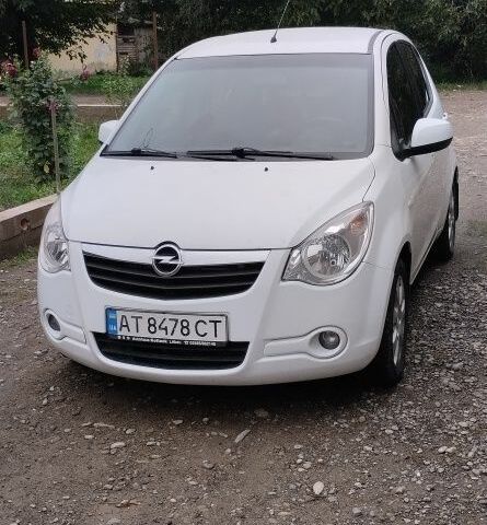 Белый Опель Агила, объемом двигателя 1.2 л и пробегом 246 тыс. км за 3950 $, фото 1 на Automoto.ua