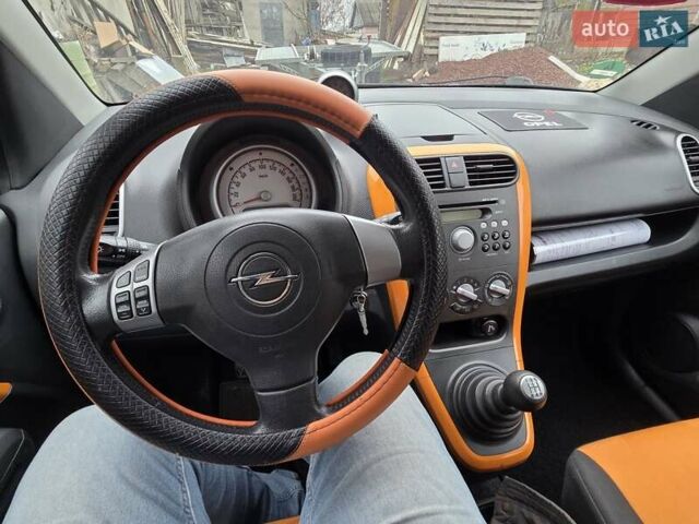Черный Опель Агила, объемом двигателя 1.25 л и пробегом 185 тыс. км за 4800 $, фото 6 на Automoto.ua