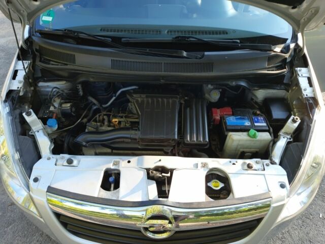 Сірий Опель Агіла, об'ємом двигуна 1.2 л та пробігом 220 тис. км за 5800 $, фото 8 на Automoto.ua