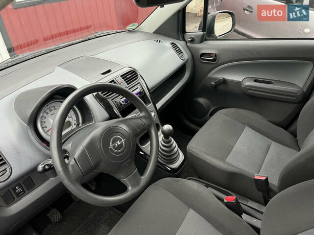 Серый Опель Агила, объемом двигателя 1 л и пробегом 70 тыс. км за 5500 $, фото 15 на Automoto.ua