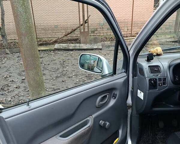Серый Опель Агила, объемом двигателя 1 л и пробегом 172 тыс. км за 3500 $, фото 9 на Automoto.ua
