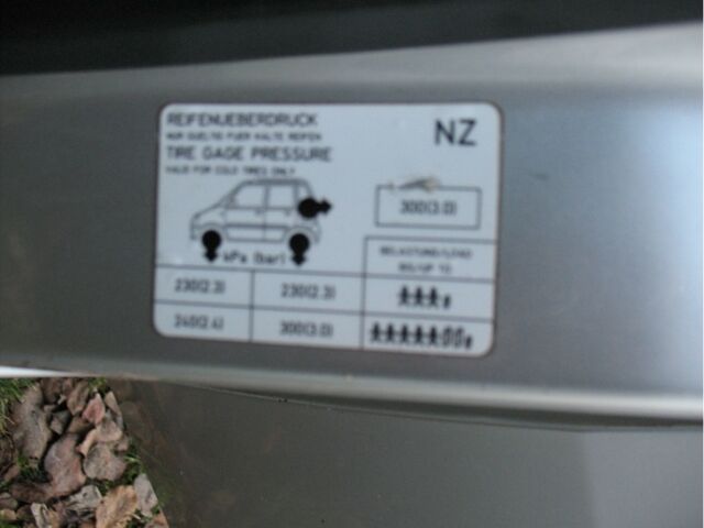 Сірий Опель Агіла, об'ємом двигуна 1 л та пробігом 250 тис. км за 4300 $, фото 31 на Automoto.ua