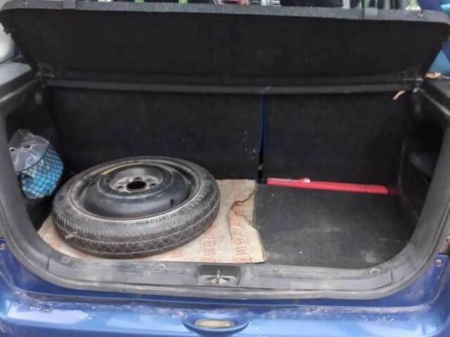 Синий Опель Агила, объемом двигателя 1.2 л и пробегом 300 тыс. км за 2700 $, фото 5 на Automoto.ua