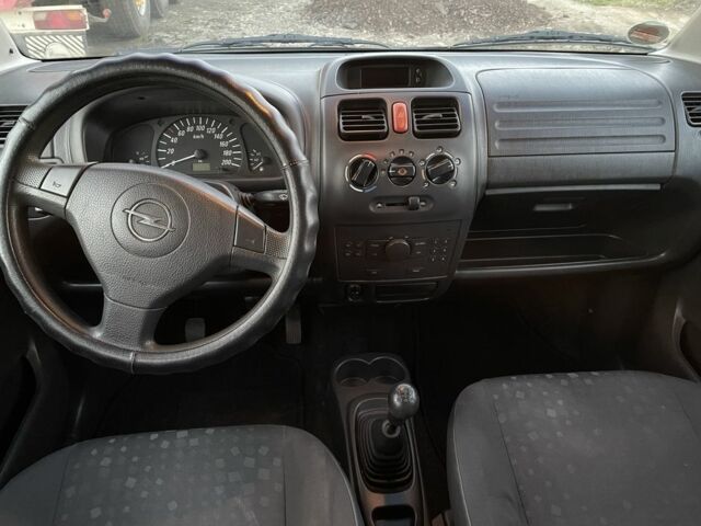 Синий Опель Агила, объемом двигателя 1 л и пробегом 184 тыс. км за 3500 $, фото 16 на Automoto.ua