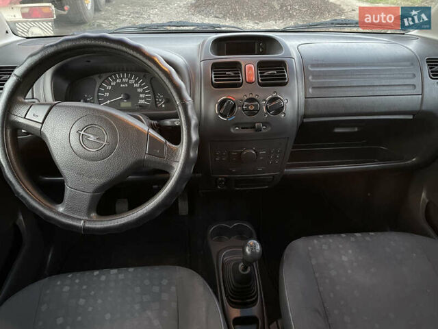 Синий Опель Агила, объемом двигателя 1 л и пробегом 184 тыс. км за 3500 $, фото 17 на Automoto.ua