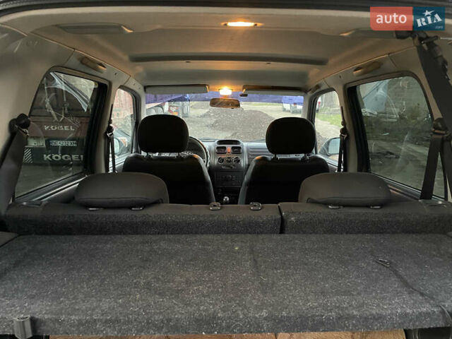 Синий Опель Агила, объемом двигателя 1 л и пробегом 184 тыс. км за 3500 $, фото 16 на Automoto.ua