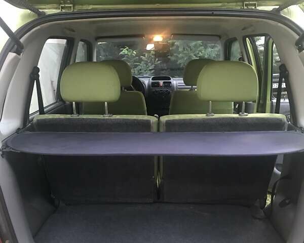 Опель Агила 2000 в Ужгороде на Automoto.ua Зеленый Опель Агила, объемом двигателя 1.2 л и пробегом 201 тыс. км за 3350 $, фото 5 на Automoto.ua