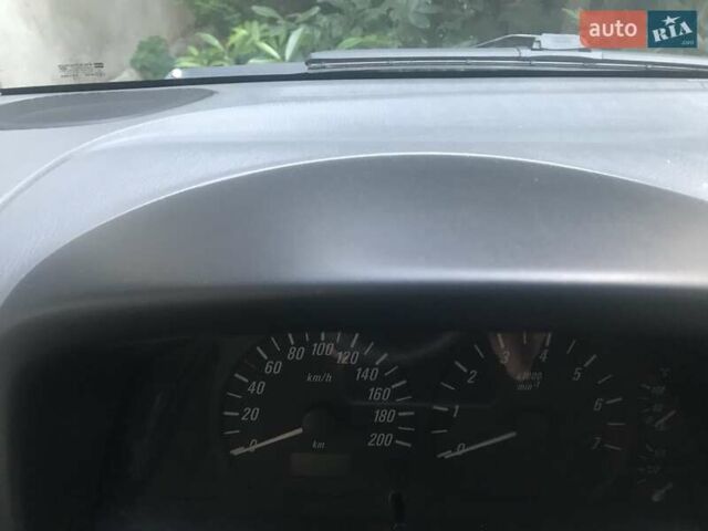 Опель Агила 2000 в Ужгороде на Automoto.ua Зеленый Опель Агила, объемом двигателя 1.2 л и пробегом 201 тыс. км за 3350 $, фото 12 на Automoto.ua