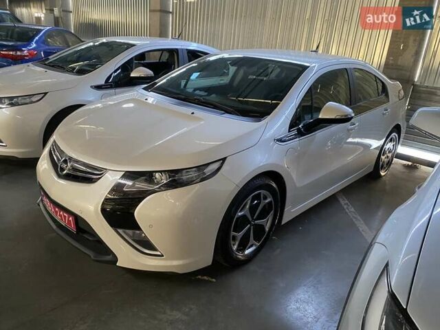 Белый Опель Ампера, объемом двигателя 1.4 л и пробегом 102 тыс. км за 11000 $, фото 3 на Automoto.ua