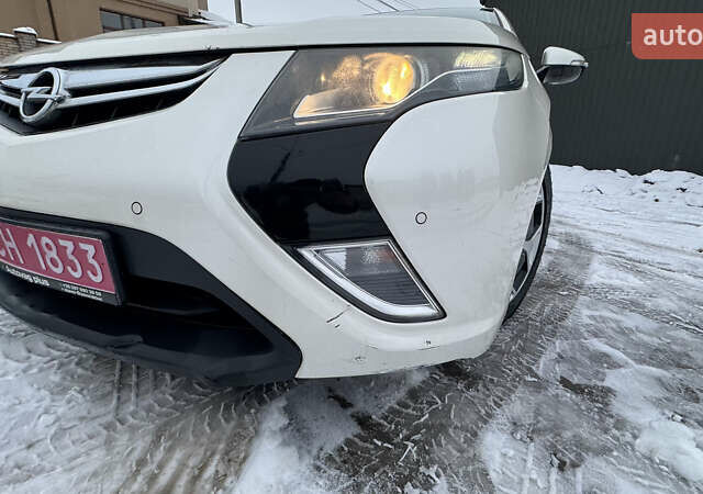 Белый Опель Ампера, объемом двигателя 1.4 л и пробегом 207 тыс. км за 9300 $, фото 12 на Automoto.ua