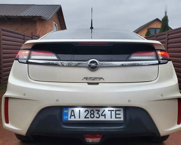 Белый Опель Ампера, объемом двигателя 1.4 л и пробегом 248 тыс. км за 9800 $, фото 5 на Automoto.ua