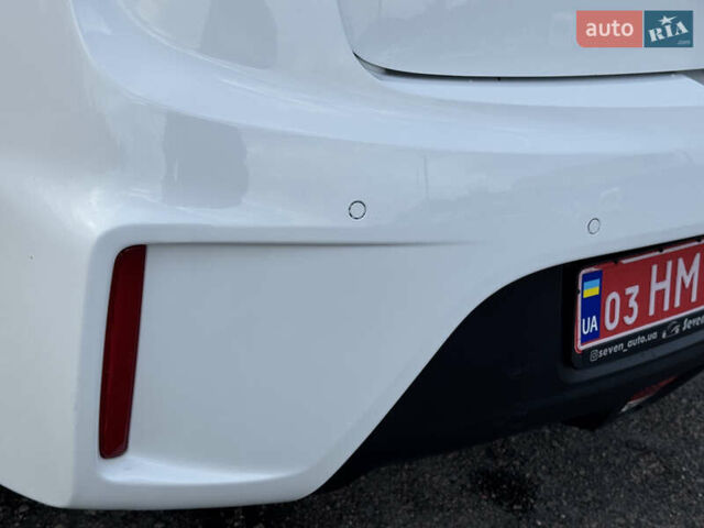 Белый Опель Ампера, объемом двигателя 1.4 л и пробегом 202 тыс. км за 9900 $, фото 28 на Automoto.ua