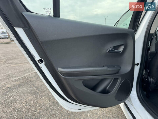 Белый Опель Ампера, объемом двигателя 1.4 л и пробегом 202 тыс. км за 9900 $, фото 53 на Automoto.ua