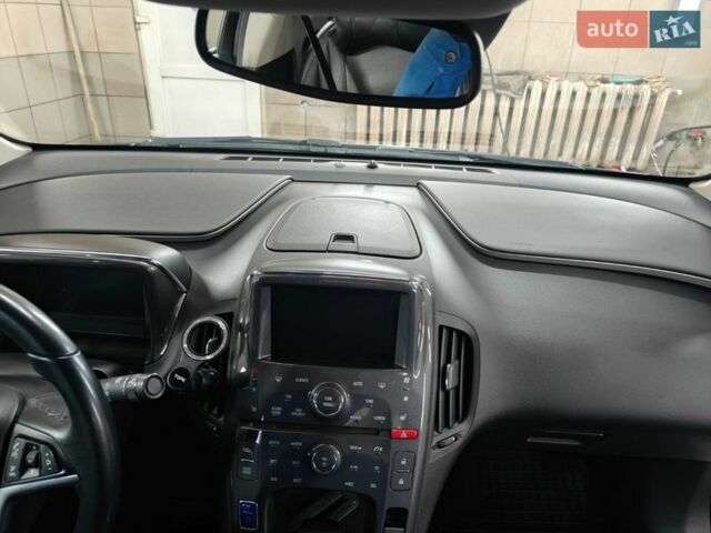 Белый Опель Ампера, объемом двигателя 1.4 л и пробегом 294 тыс. км за 12000 $, фото 12 на Automoto.ua