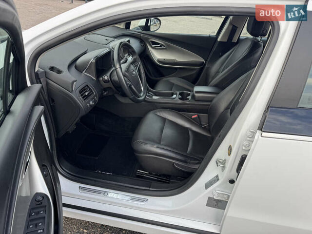 Белый Опель Ампера, объемом двигателя 1.4 л и пробегом 202 тыс. км за 9900 $, фото 31 на Automoto.ua