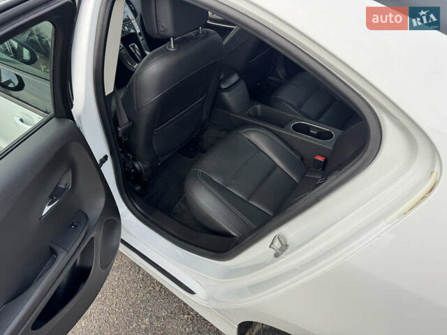 Белый Опель Ампера, объемом двигателя 1.4 л и пробегом 202 тыс. км за 9900 $, фото 52 на Automoto.ua