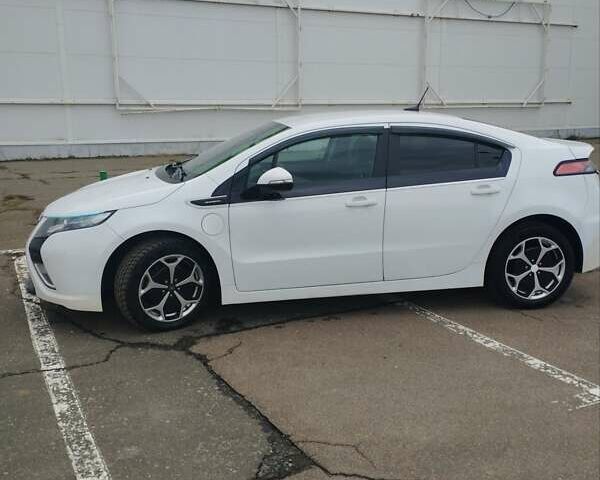 Білий Опель Ампера, об'ємом двигуна 1.4 л та пробігом 200 тис. км за 9800 $, фото 4 на Automoto.ua