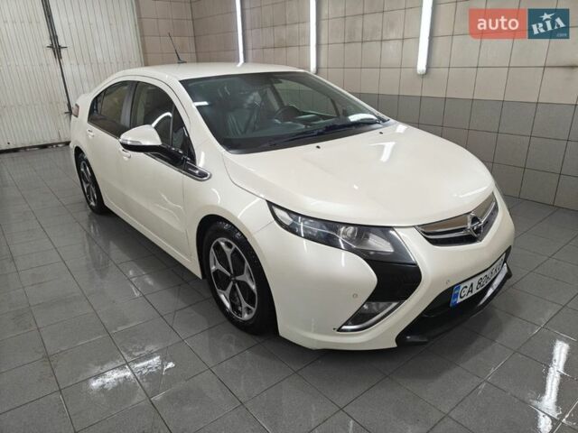 Белый Опель Ампера, объемом двигателя 1.4 л и пробегом 294 тыс. км за 12000 $, фото 42 на Automoto.ua