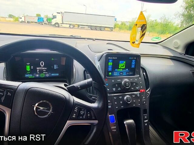 Чорний Опель Ампера, об'ємом двигуна 1.4 л та пробігом 164 тис. км за 10300 $, фото 4 на Automoto.ua