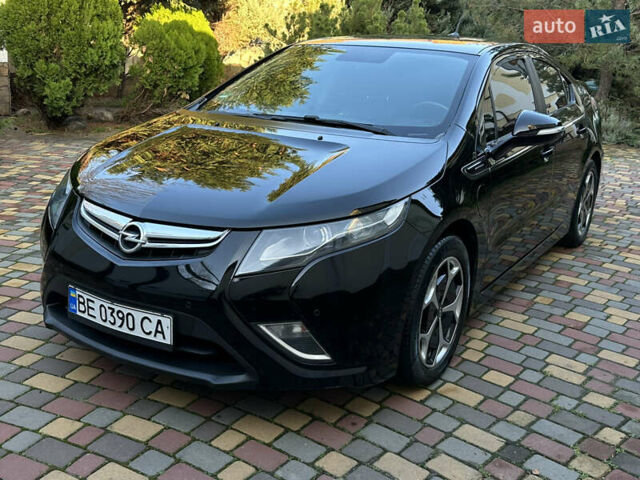 Черный Опель Ампера, объемом двигателя 1.4 л и пробегом 166 тыс. км за 9900 $, фото 7 на Automoto.ua