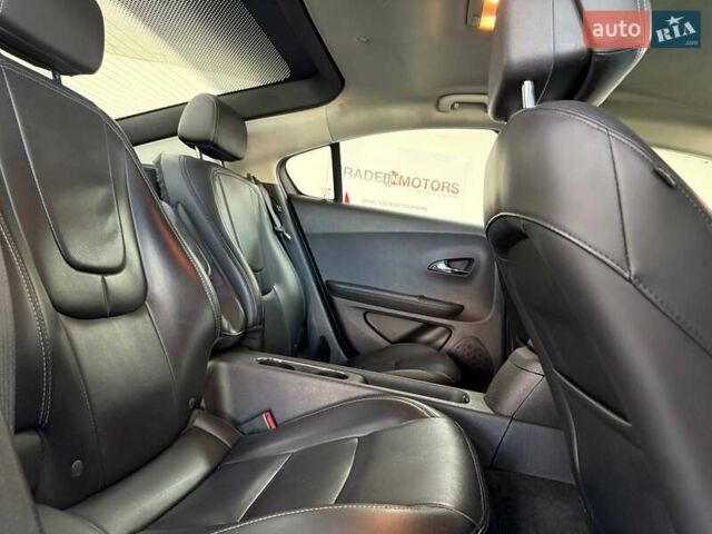 Чорний Опель Ампера, об'ємом двигуна 1.4 л та пробігом 291 тис. км за 10500 $, фото 25 на Automoto.ua