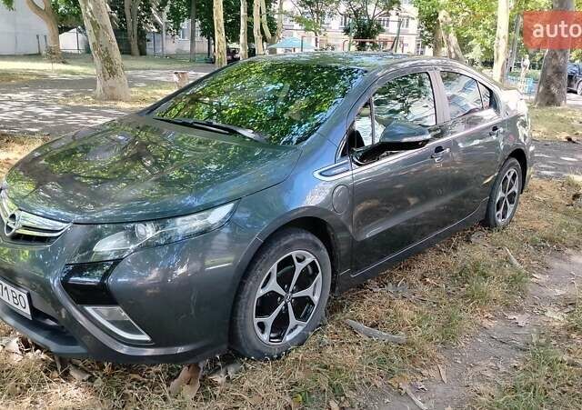 Черный Опель Ампера, объемом двигателя 1.4 л и пробегом 160 тыс. км за 9000 $, фото 1 на Automoto.ua