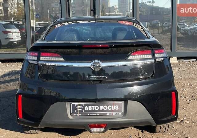 Черный Опель Ампера, объемом двигателя 1.4 л и пробегом 291 тыс. км за 10990 $, фото 4 на Automoto.ua