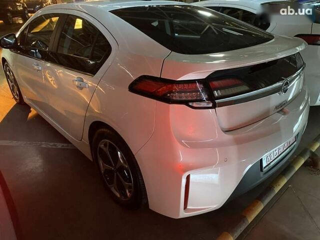 Опель Ампера, объемом двигателя 0 л и пробегом 102 тыс. км за 11000 $, фото 4 на Automoto.ua