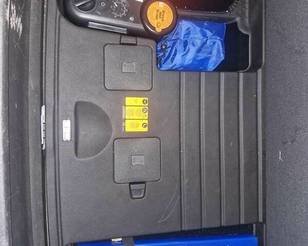 Опель Ампера, объемом двигателя 0 л и пробегом 102 тыс. км за 11000 $, фото 14 на Automoto.ua