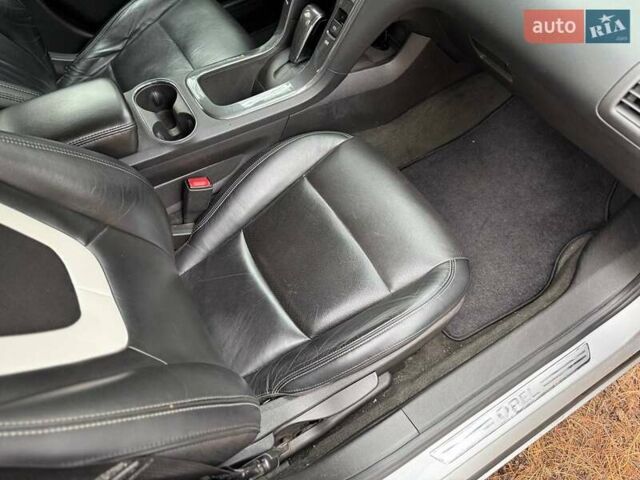 Сірий Опель Ампера, об'ємом двигуна 1.4 л та пробігом 132 тис. км за 10500 $, фото 19 на Automoto.ua