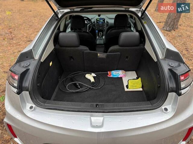 Сірий Опель Ампера, об'ємом двигуна 1.4 л та пробігом 132 тис. км за 10500 $, фото 15 на Automoto.ua