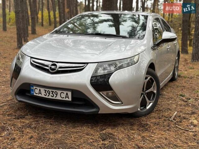 Сірий Опель Ампера, об'ємом двигуна 1.4 л та пробігом 132 тис. км за 10500 $, фото 1 на Automoto.ua