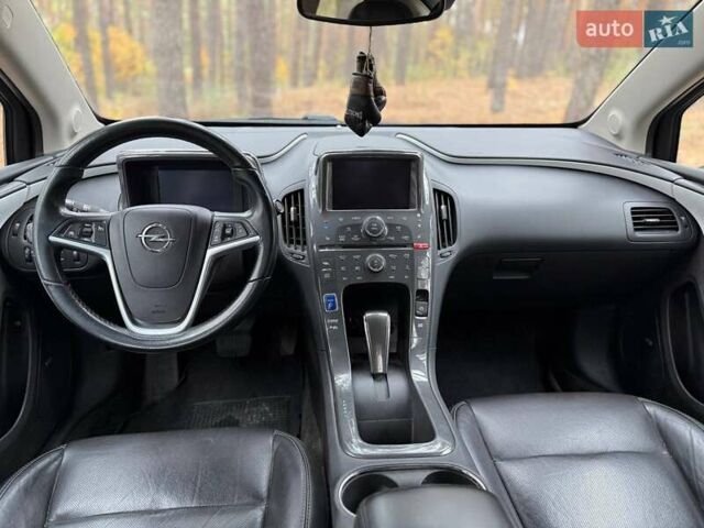 Сірий Опель Ампера, об'ємом двигуна 1.4 л та пробігом 132 тис. км за 10500 $, фото 22 на Automoto.ua