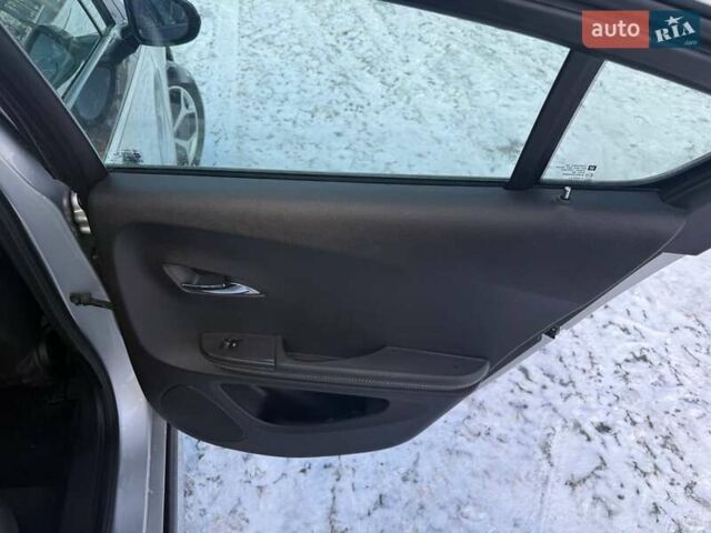 Сірий Опель Ампера, об'ємом двигуна 1.4 л та пробігом 136 тис. км за 10200 $, фото 15 на Automoto.ua