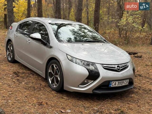 Сірий Опель Ампера, об'ємом двигуна 1.4 л та пробігом 132 тис. км за 10500 $, фото 8 на Automoto.ua