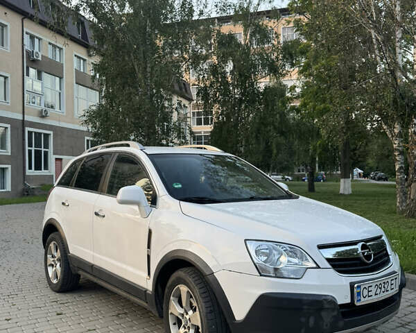 Белый Опель Антара, объемом двигателя 1.99 л и пробегом 142 тыс. км за 10000 $, фото 2 на Automoto.ua