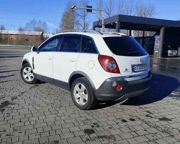 Белый Опель Антара, объемом двигателя 2 л и пробегом 216 тыс. км за 7999 $, фото 6 на Automoto.ua